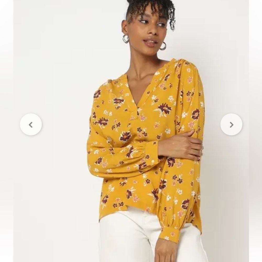 Gap women’s long sleeve yellow v-neck pullover floral blouse NEW w/ tag small